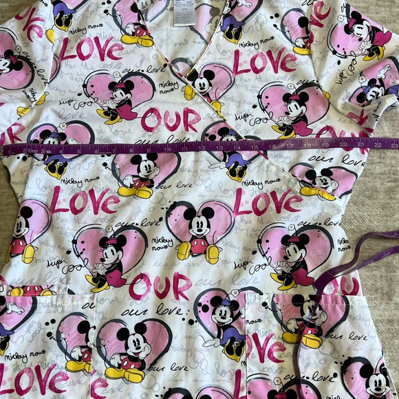 Disney Micky and Minnie Scrub Top, Size M - Picture 6 of 7